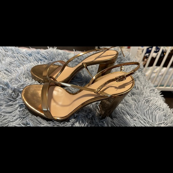 Gianvito Rossi Gold Heels - Picture 4 of 4